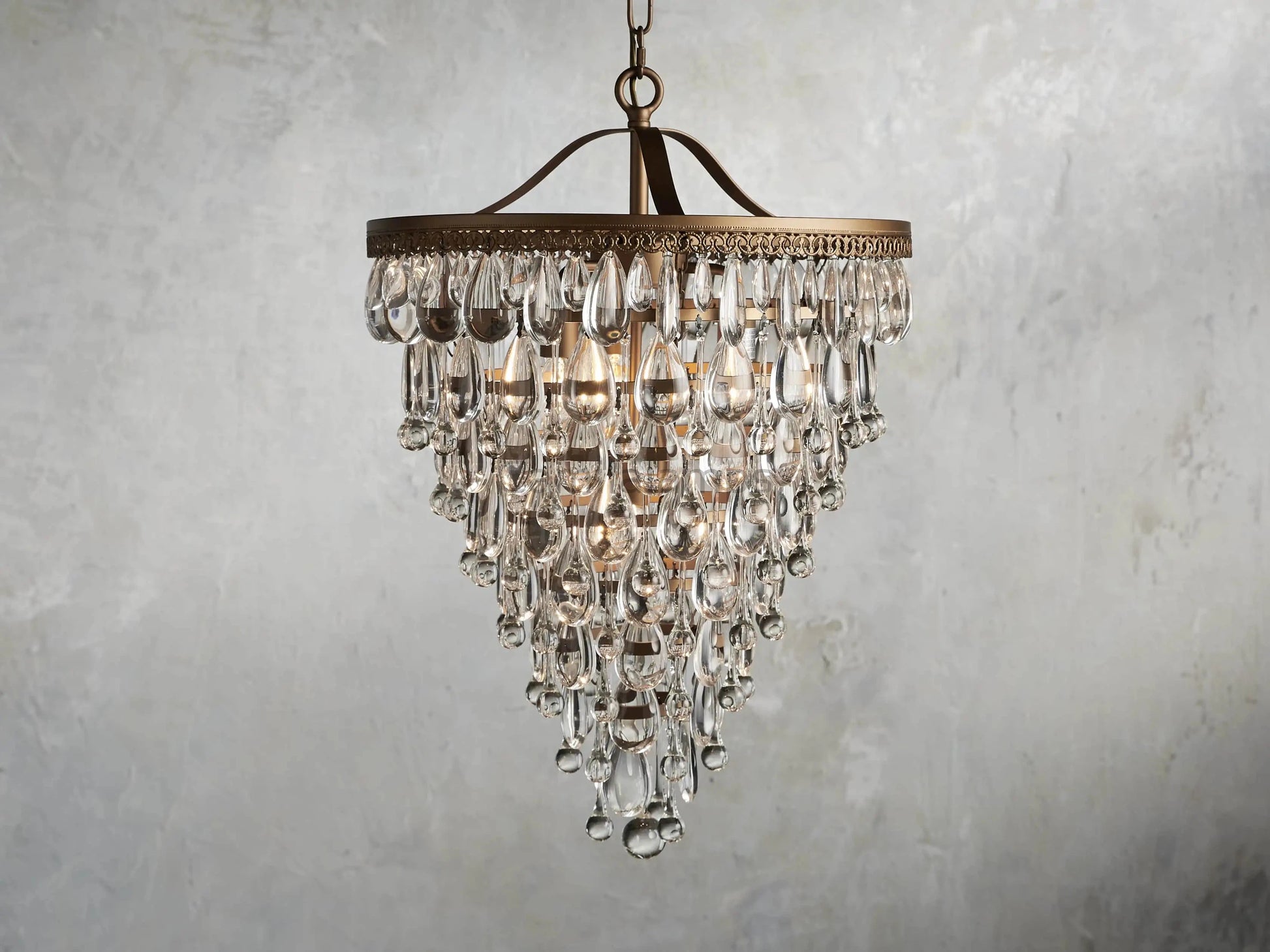 Anabella Round Chandelier 17''23''H - Camilalamps - CA - 2036H0341