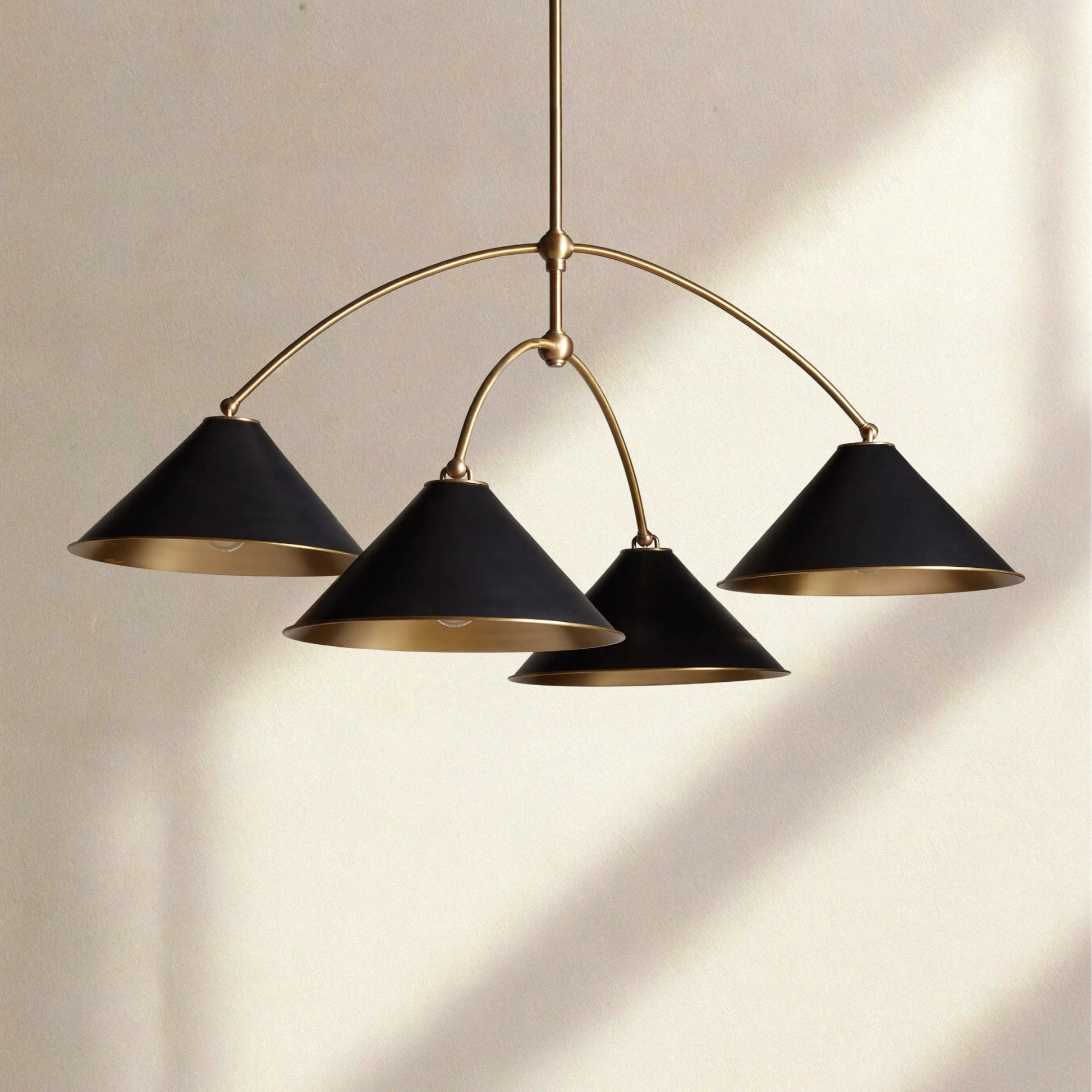 Arno 4 - Light Round Chandelier - Camilalamps - CA-Arno-Round