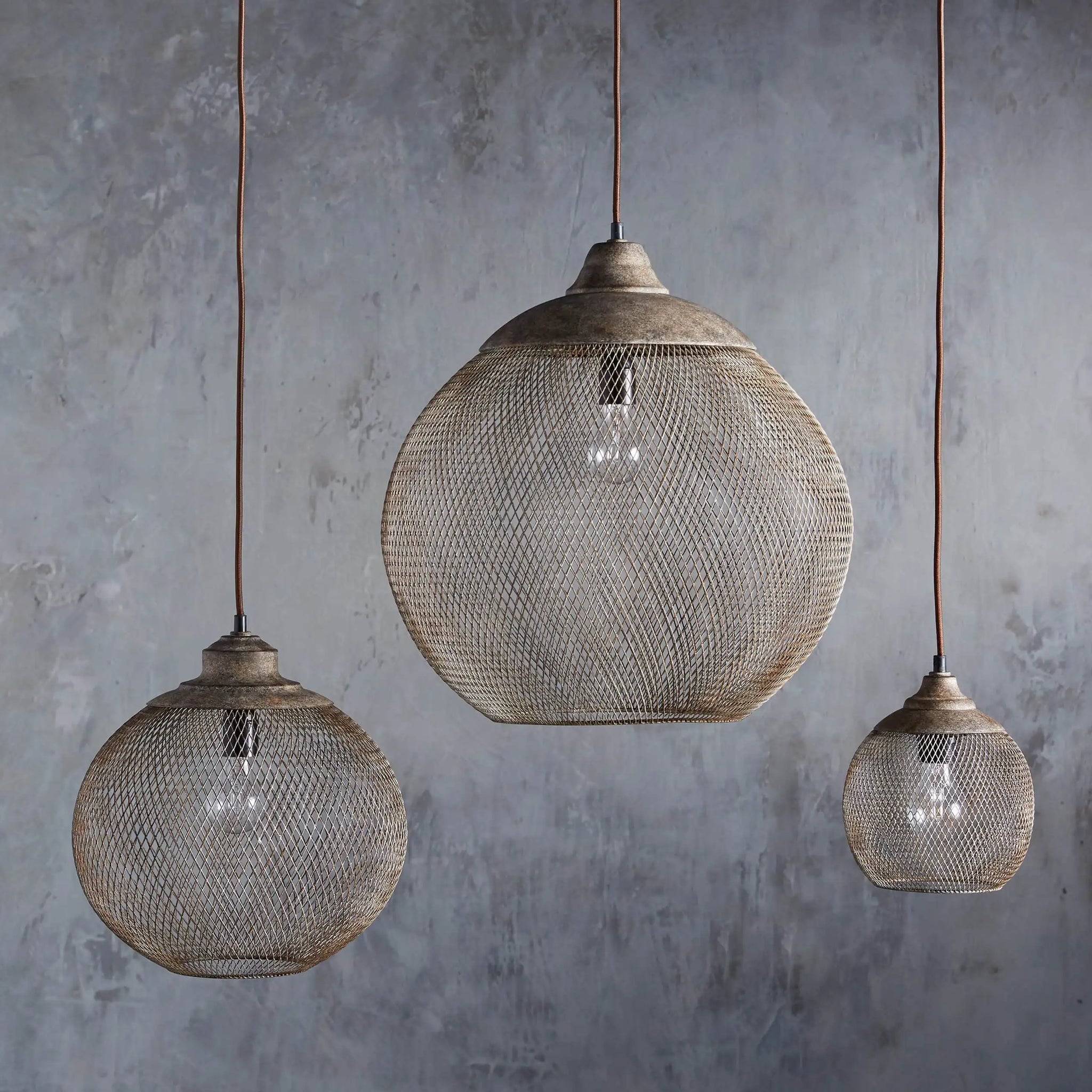 Lanister Mesh Pendant - Camilalamps - CAARHPEN - 256311