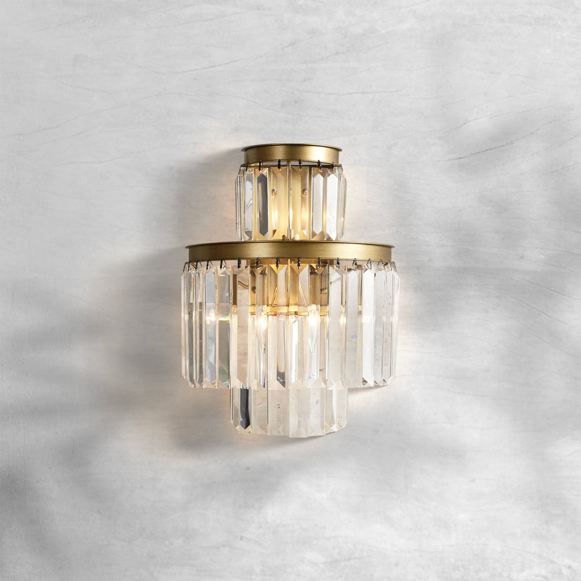 Leyland 3 - Light Wall Sconce - Camilalamps - CA - 652036H0273