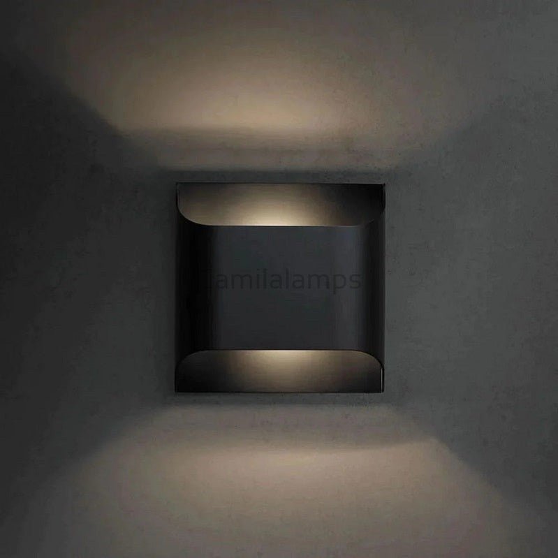 Keseau Mechanic Brass Wall Sconce - Camilalamps - CA - 0077