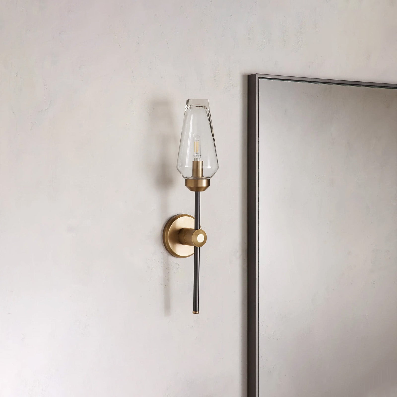 Arrow Wall Sconce - Camilalamps - CAARHWS - 256615