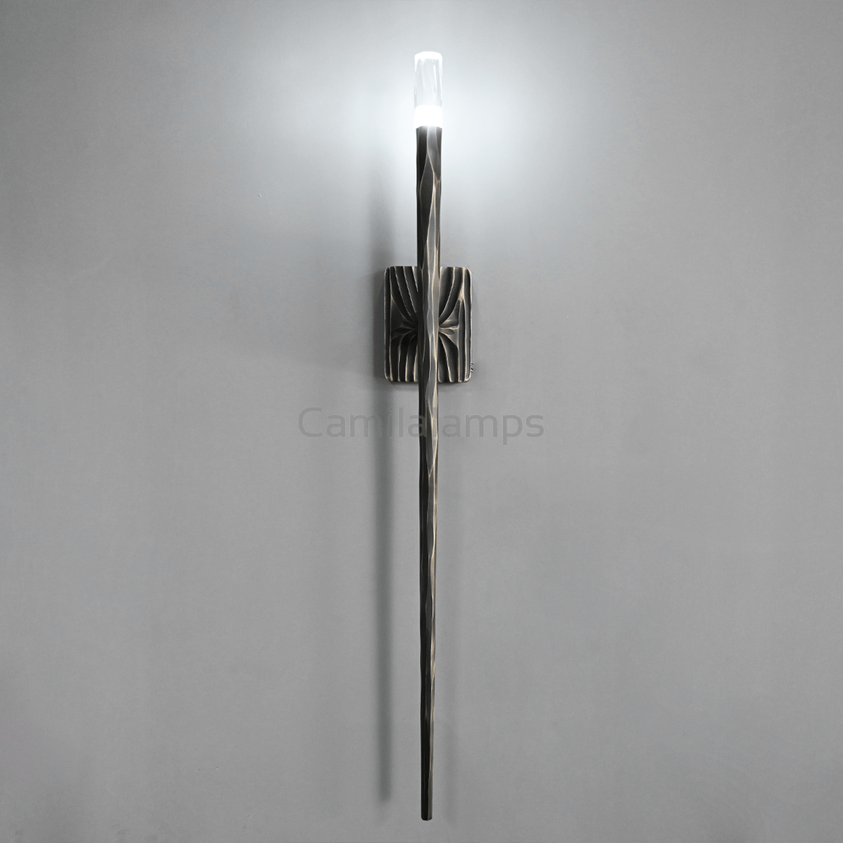Avarital Forged Sconce 20"H - Camilalamps - ARY - 2