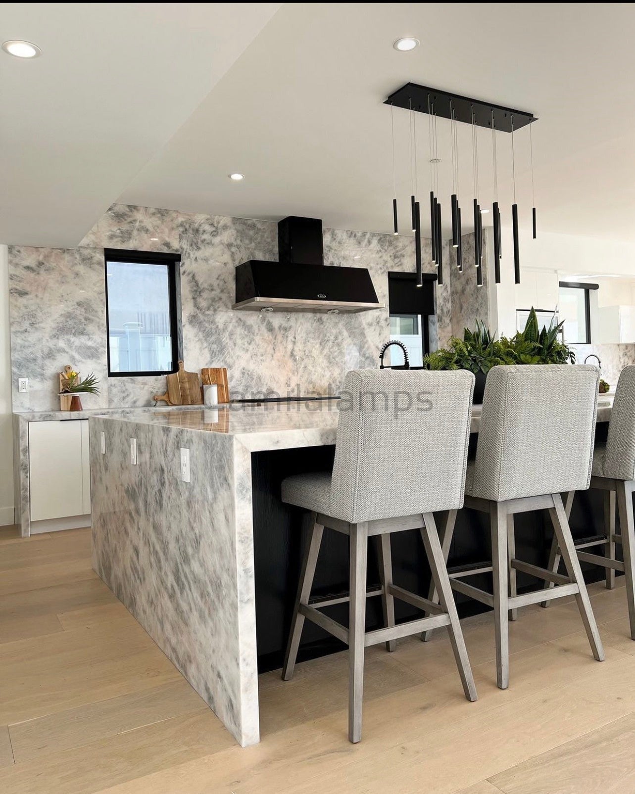 Bellini Rectangular Tubular Pendant Light Chandelier - Camilalamps - STPL3222-1RC-128