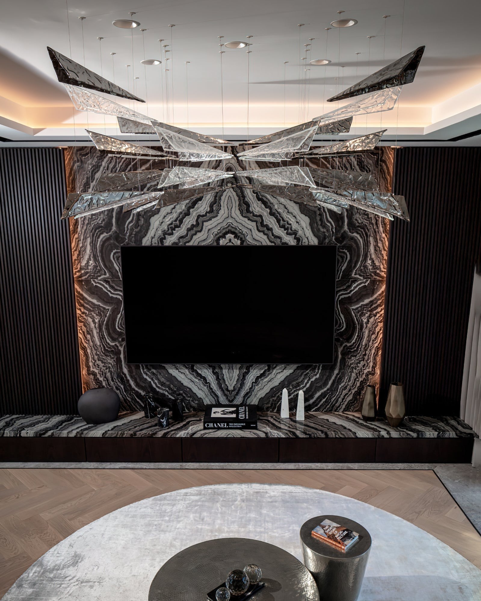 Breeze Chandelier - Camilalamps - VKC8-1240523-101