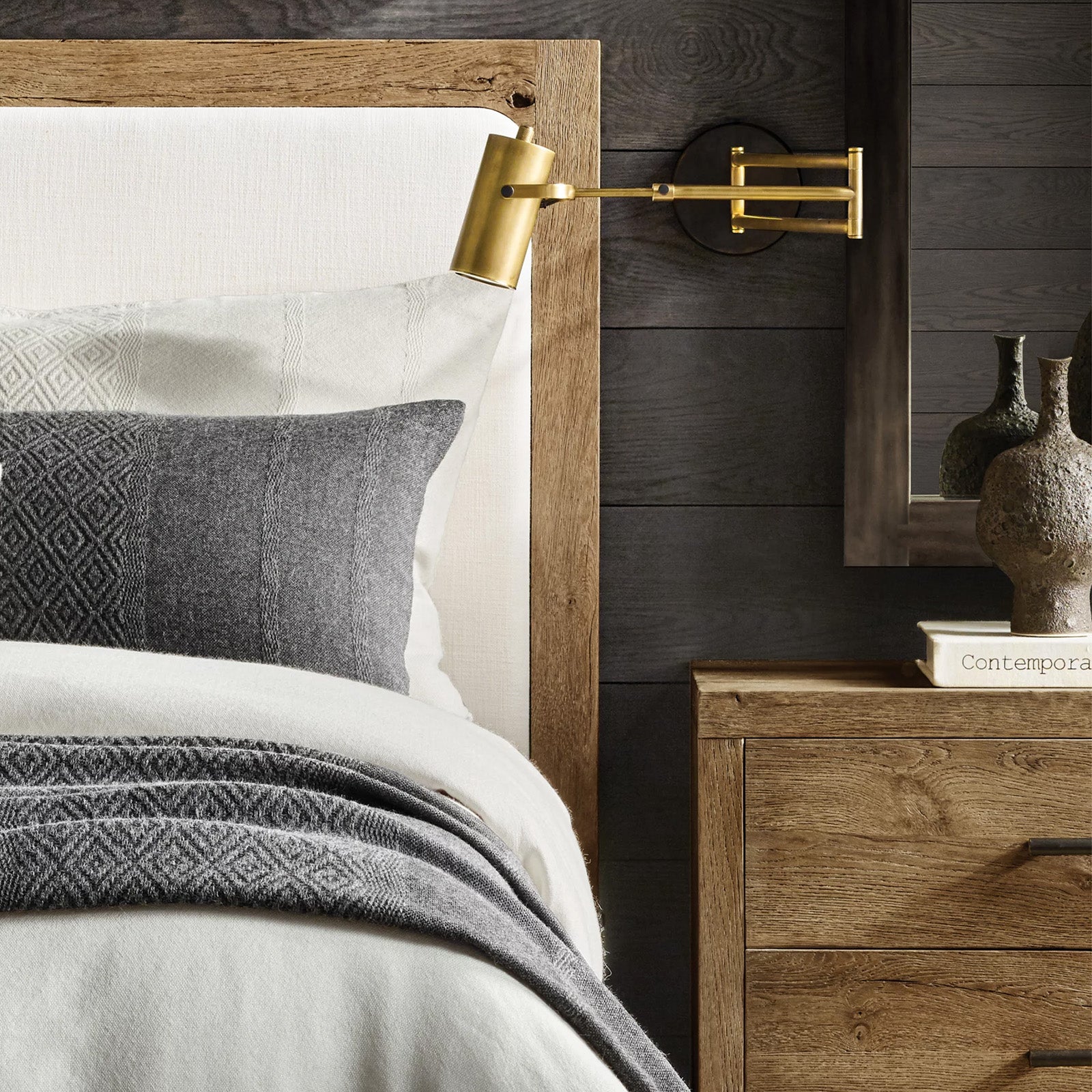 Champeaunt Swing - Arm Sconce - Camilalamps - CAARHWS - 2561321