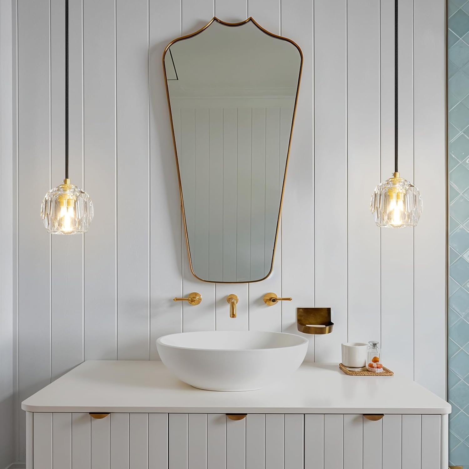 Crystal Pendant Light Kitchen Island, Adjustable Brass Pendant Light Fixtures, Indoor Modern Pendant Lights Over Island for Living Room, Dining Room, Bedroom, Bathroom(Bulb Included) - Camilalamps - B0F9KZ8BK5