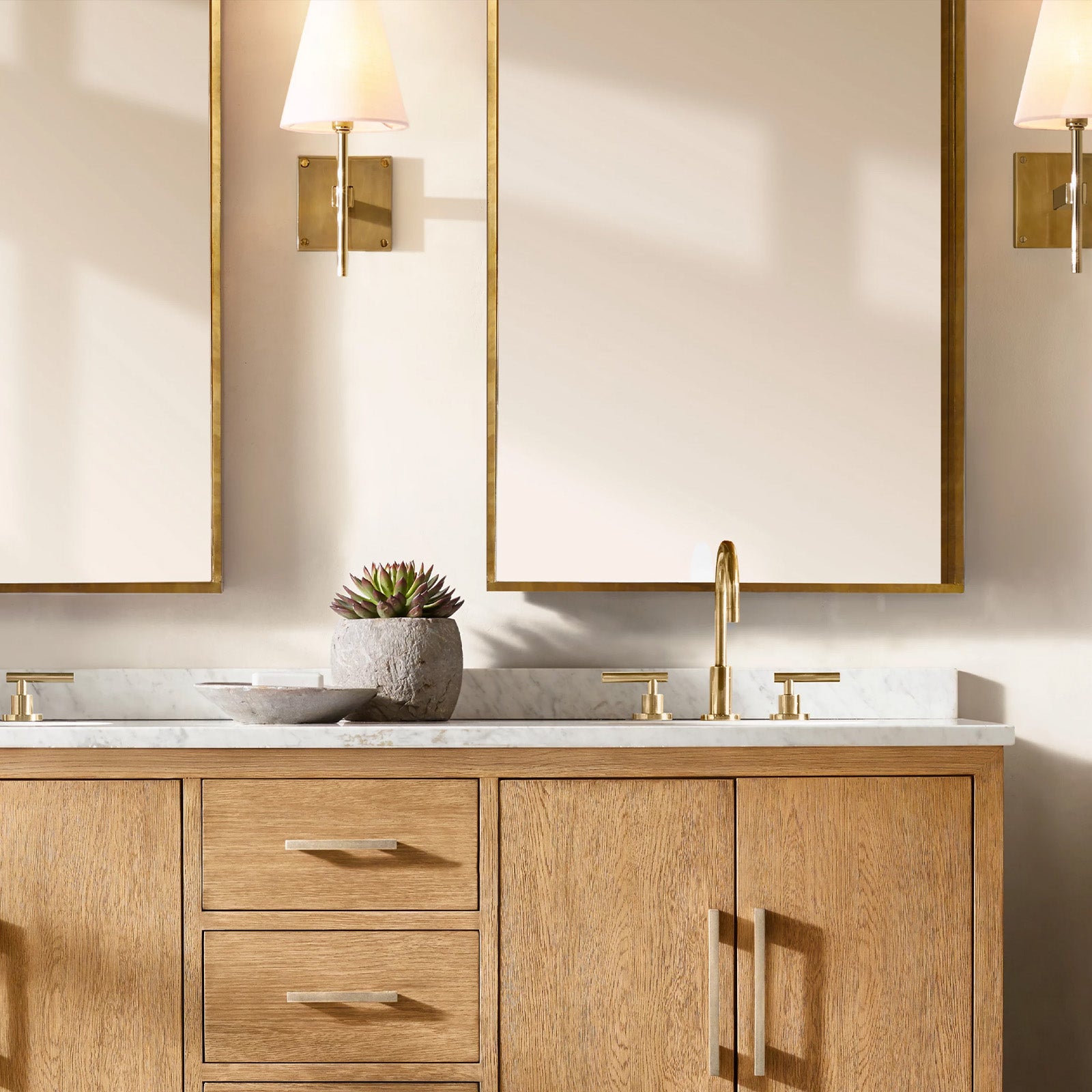 Fulhamic Linen Shade Sconce Light - Camilalamps - CAARHWS - 2561237