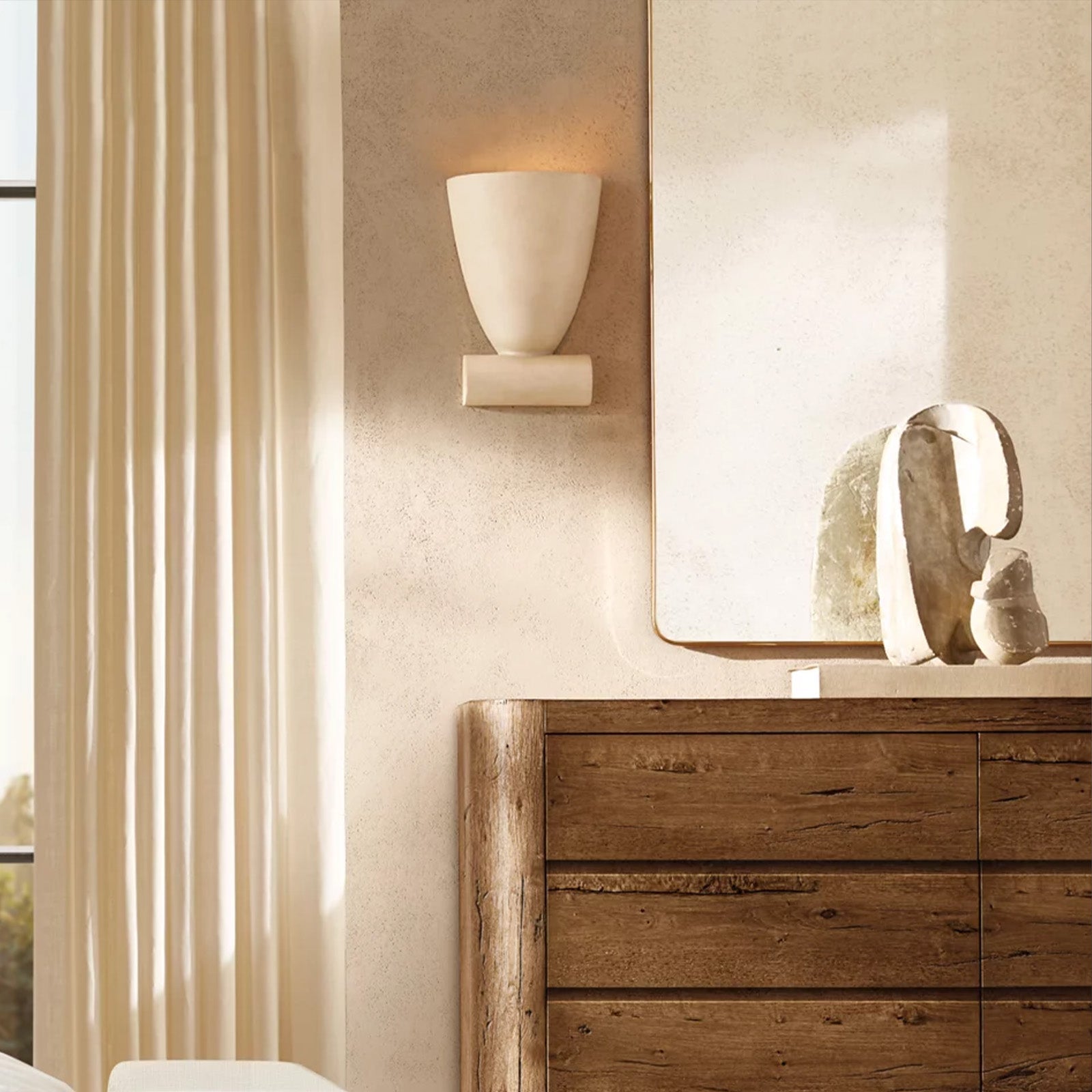 Garonna Grand Sconce Light - Camilalamps - CAARHWS - 2561344