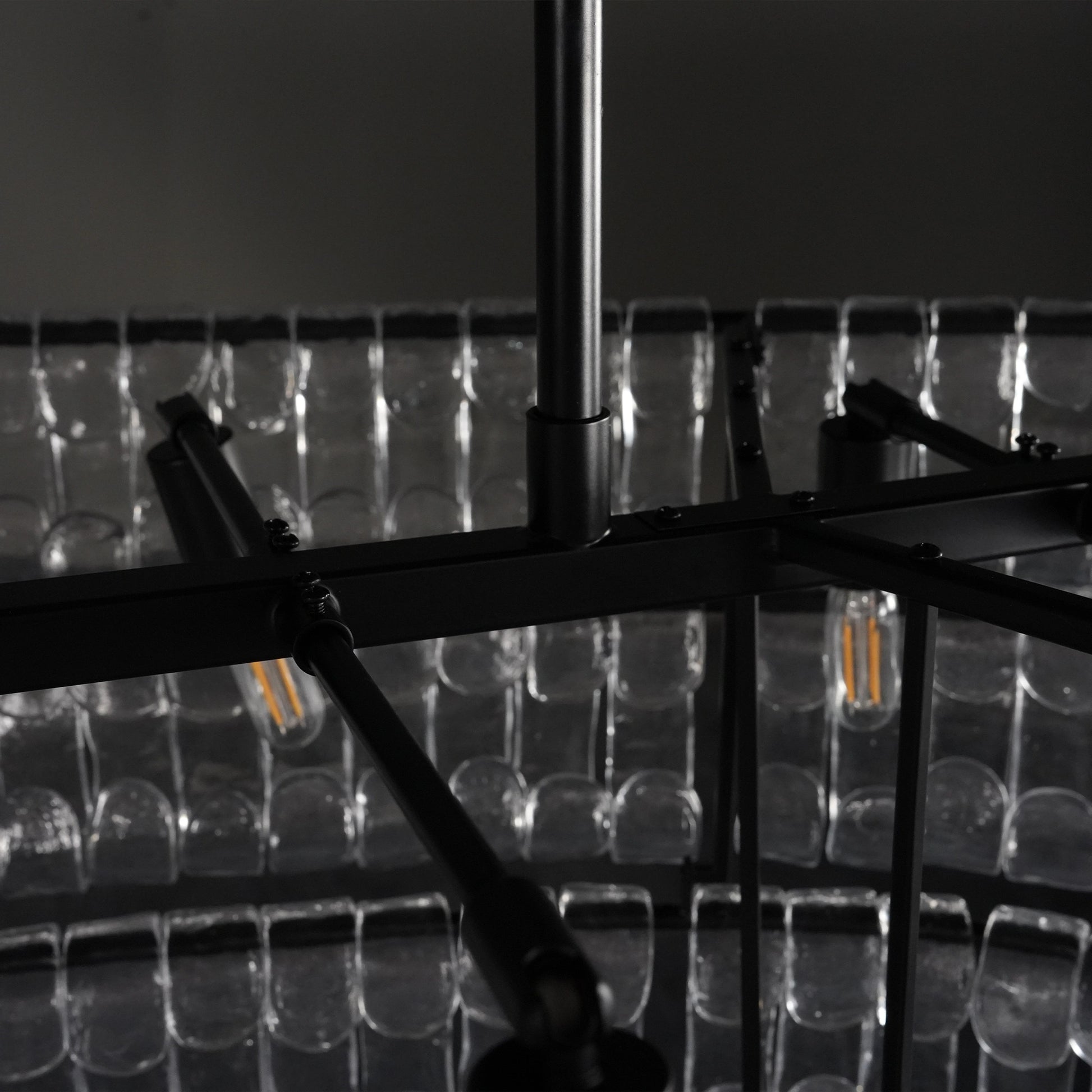 Ghiaccio Oval Chandelier 54"65" - Camilalamps - CA - 10031513KT
