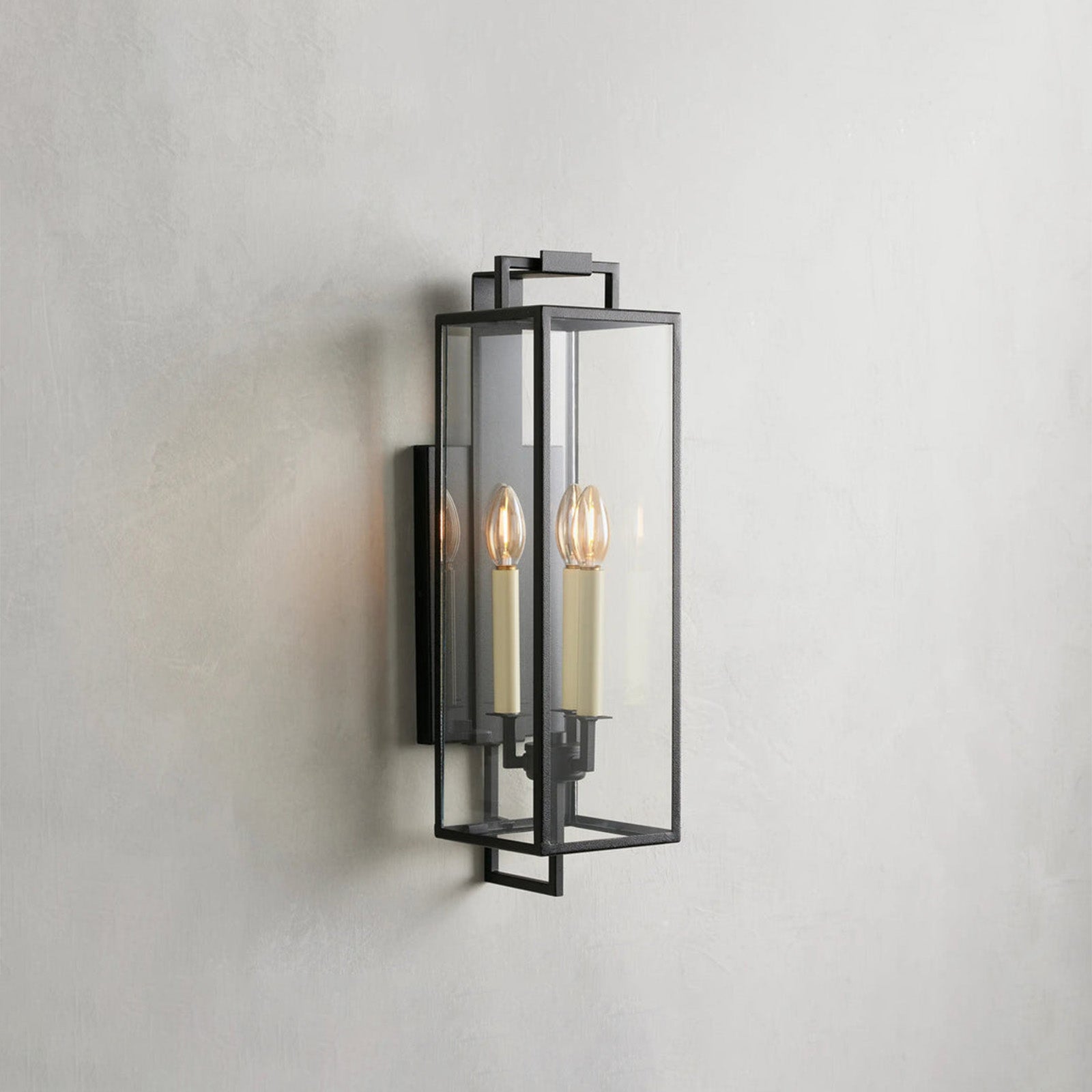 Hendricks Outdoor Wall Sconce - Camilalamps - CAARHWS - 256623