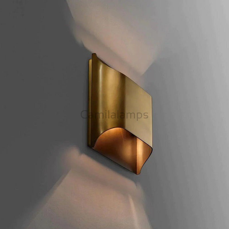 Keseau Mechanic Brass Wall Sconce - Camilalamps - CA - 0077