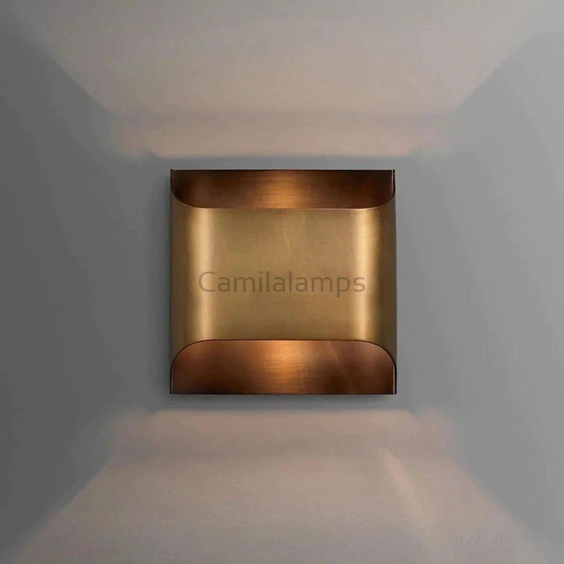 Keseau Mechanic Brass Wall Sconce - Camilalamps - CA - 0076