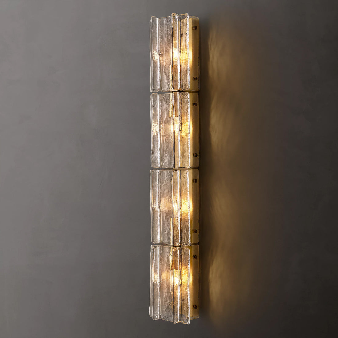 Lattic Glass Grand Sconce - Camilalamps - CAARHWS - 256945