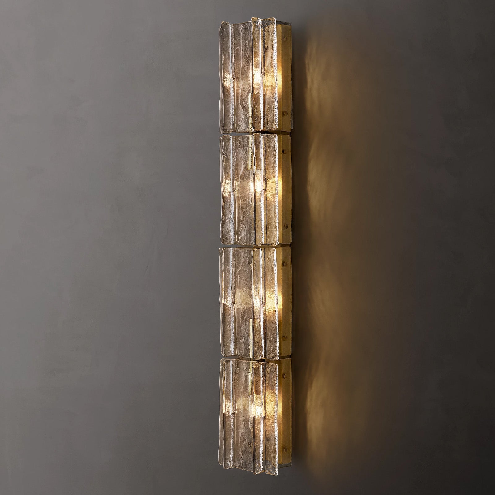 Lattic Glass Grand Sconce - Camilalamps - CAARHWS - 256945