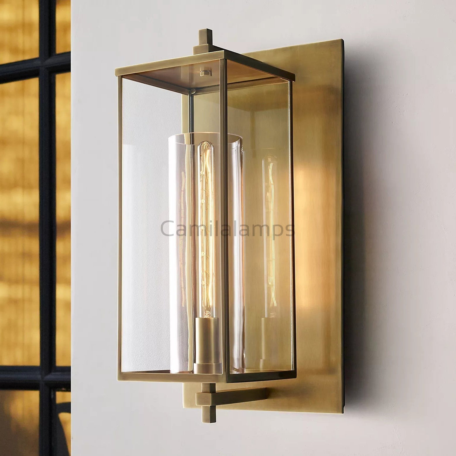 Quevara Grand Square Wall Sconce - Camilalamps - CAA - 10040A1