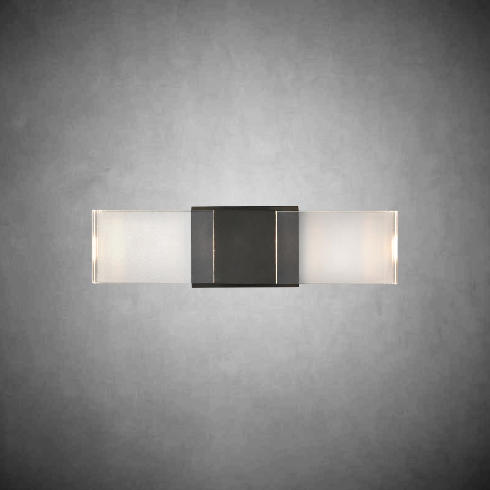 Serra Linear Sconce - Camilalamps - CAARHWS - 256148