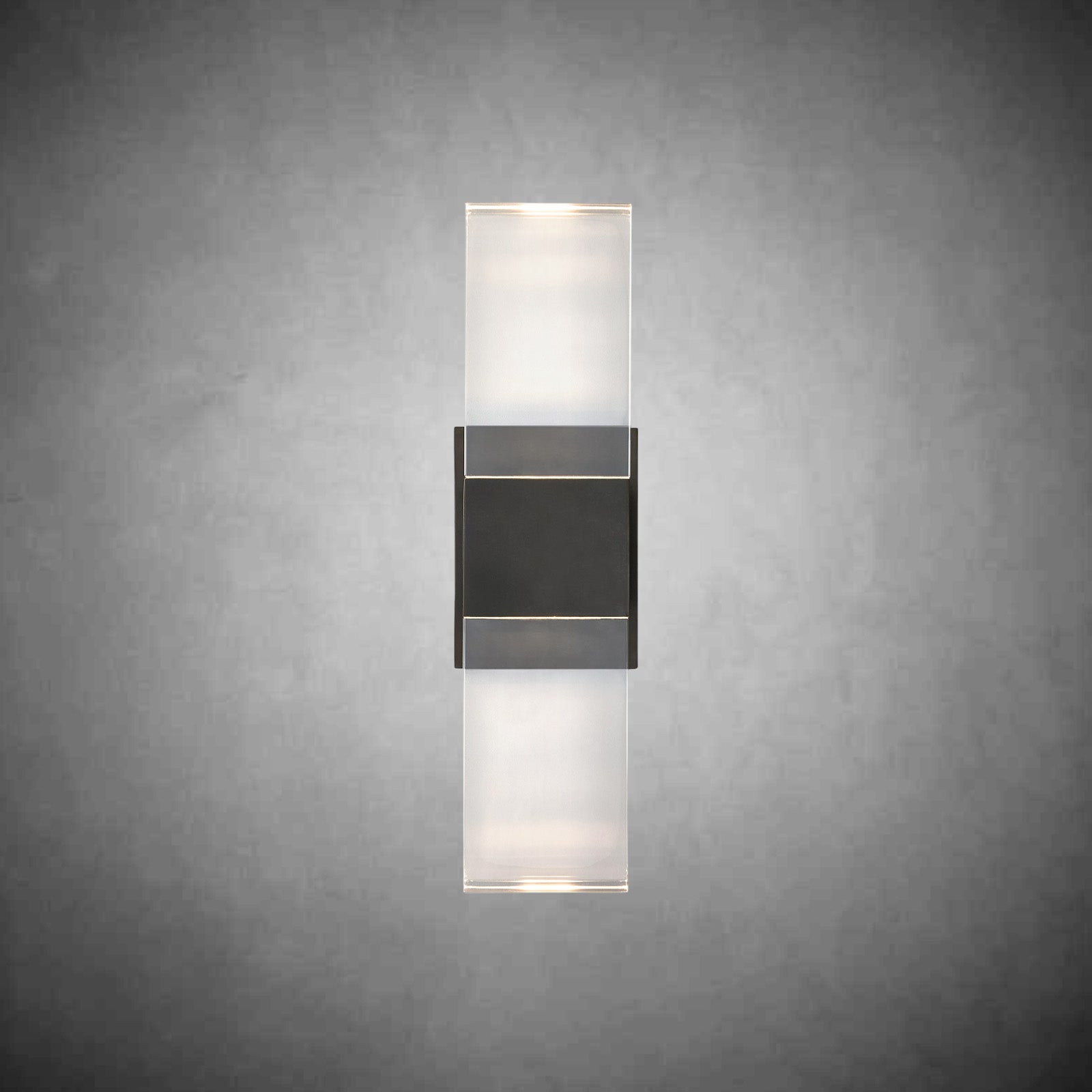 Serra Linear Sconce - Camilalamps - CAARHWS - 256148