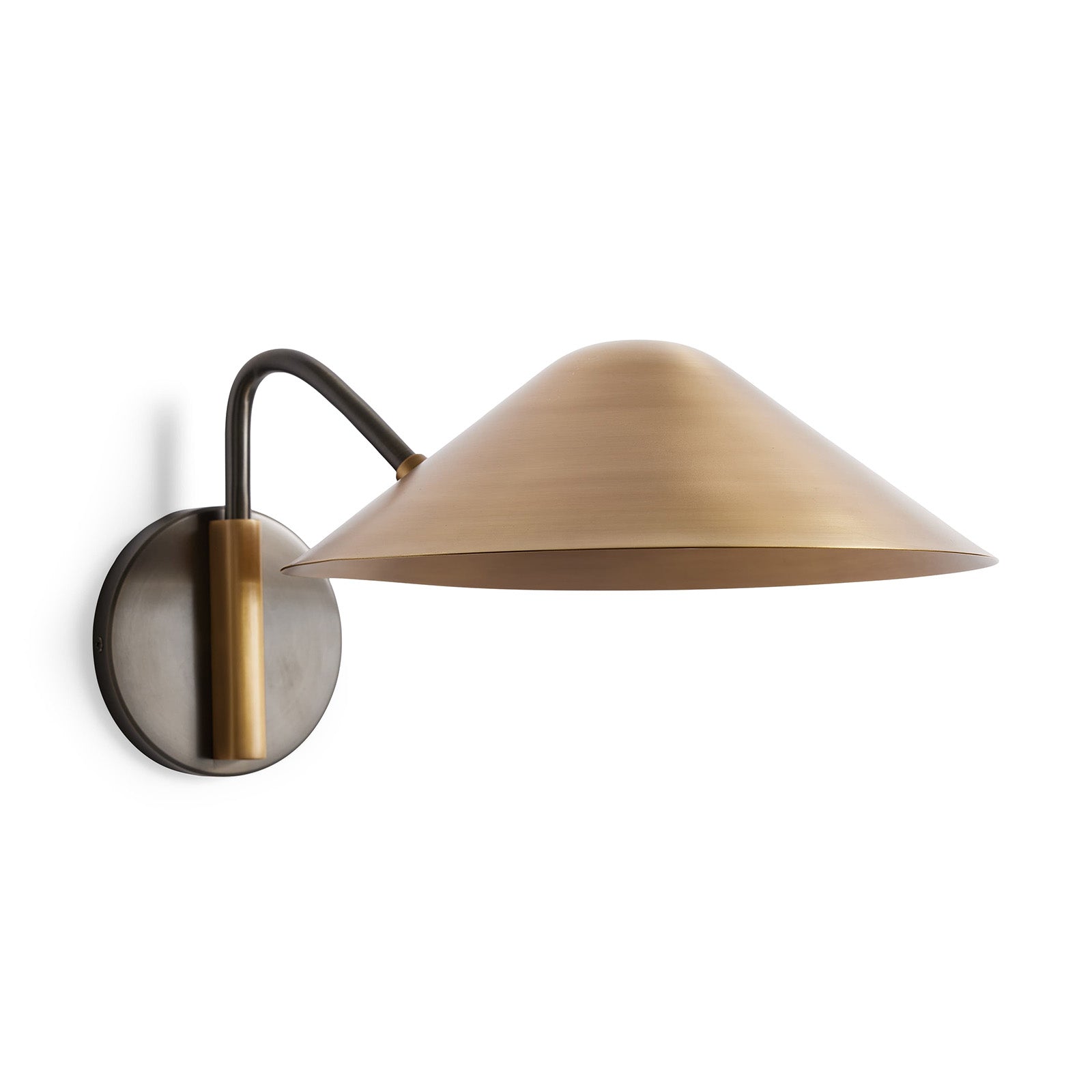 Simms Wall Sconce - Camilalamps - CAARHWS - 256317