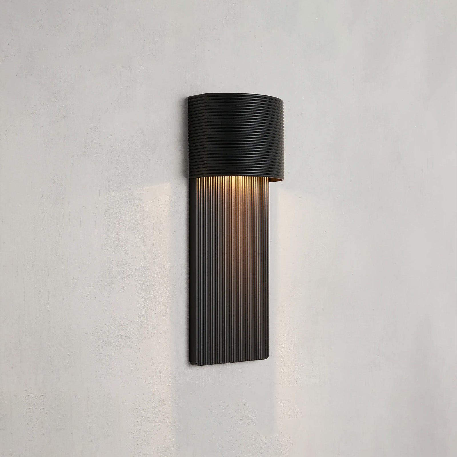 Tempe Outdoor Wall Sconce - Camilalamps - CAARHWS - 256618